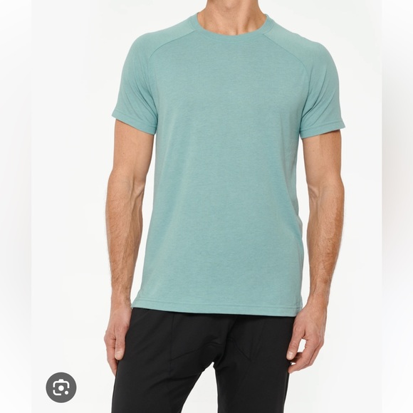 ALO Yoga Other - Alo Yoga - The Triumph Crew Neck - Blue Agave